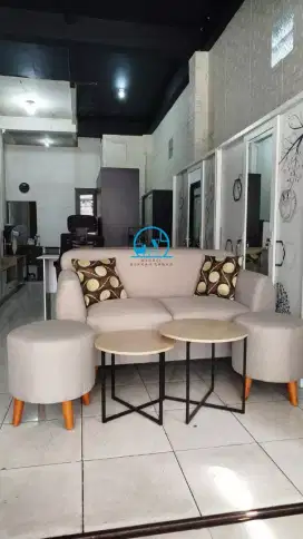 Ready Sofa Aesthetic Model Minimalis Warna Cream