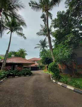 Rumah Luas di Lenteng Agung