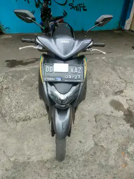 Yamaha gear 125 cc 2022 abu-abu