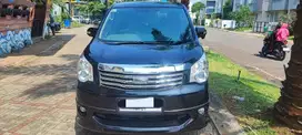 Toyota Nav1 2013 Bensin