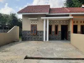 DIJUAL RUMAH BARUSIAP HUNI DIJUAL DI SUKOHARJO DEKAT POLSEK POLOKARTO