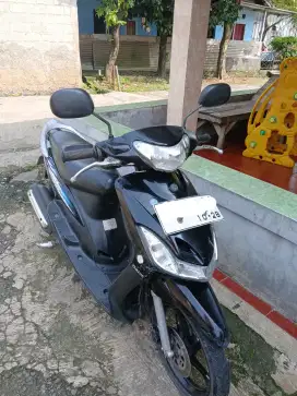 Yamaha Mio Sporty Hitam Karbu 2010  Pajak Hidup Panjang