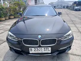BMW 320i Luxury 2013 TDP 20Juta Nego