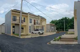Dijual Rumah 2 lantai Khusus 1 unit 450 jt SHM
