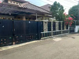 Dijual Rumah Mewah dan asri di Duren Sawit Jakarta Timur