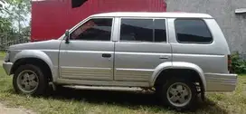 isuzu panther 1994