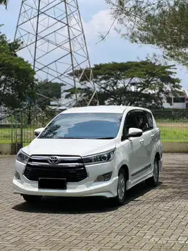 Innova reborn V diesel 2018