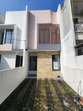 Jual rumah brand new Gading Griya Lestari