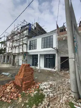 RUKO 2LANTAI PINGGIR JALAN DI DEPOK