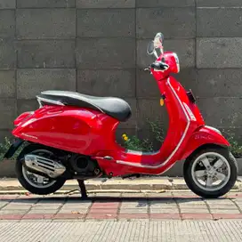 Jual cepat Piaggio Vespa Primavera IGET 150 TAHUN 2016 warna Merah VER