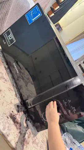 MICROWAVE OVEN SAMSUNG