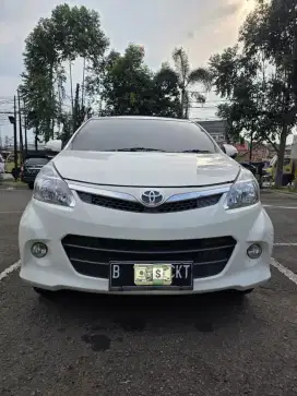 Toyota Veloz At Tahun 2015