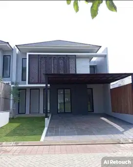 Dijual Rumah Emerald Mansion Strategis Siap Huni