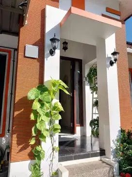 Dijual Rumah Bagus 2LT Graha Taman Bunga BSB City