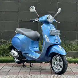 Piaggio Vespa PRIMAVERA 150 3V TAHUN 2014 WARNA SKY BLUE