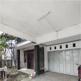 Dijual Rumah 2 Lantai Batu Indah Siap Huni