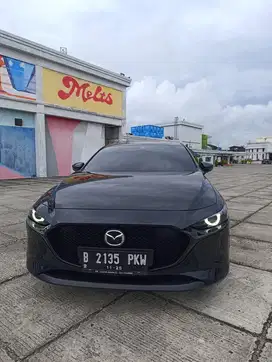 (Km 20ribu record Full Ori) MAZDA 3 HATCBACK SKYAKTIVE G 2.0 AT 2020