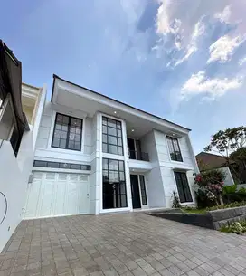 Rumah Gress 2 Lt Lux Premium Citraland Depan