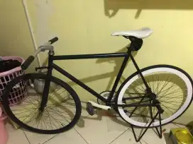 Sepeda fixie doltrap