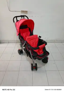 Stroller untuk bayi kembar / kereta dorong tandem