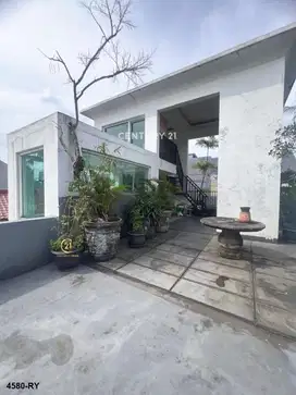 Dijual Rumah Bagus Strategis Di Bintaro Sektor 8