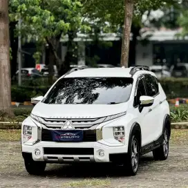 DP 15 JUTA!! MITSUBISHI XPANDER CROSS PREMIUM PACKAGE AT 2020 PUTIH
