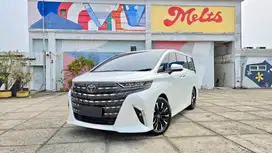 [KM 4 RIBU]TOYOTA ALPHARD 2.5 TSS HEV HYBRID PUTIH 2024 LIKE NEW