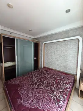 Dijual murah apartemen metropolis furnish dekat ubaya