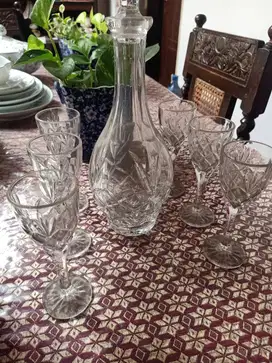 Wadah Minum Kaca (Dapat satu set sesuai gambar)