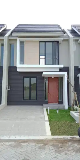 Dijual rumah North West Lake