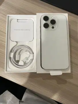 Dijual iphone 15 pro 256gb resmi ibox mulus