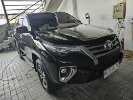 FORTUNER 2.4 G MT