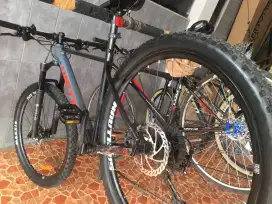 Dijual Clovis 5 Kondisi Istimewa