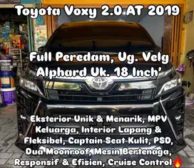 (TDP 49 JUTA!) Toyota Voxy 2.0 Automatic Hitam 2019