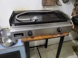 Kompor panggangan steak dan roti