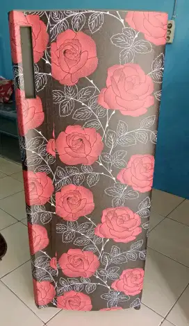 Di jual freezer LG 6 rak siap pakai..