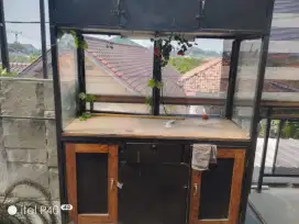 Gerobak kayu jualan