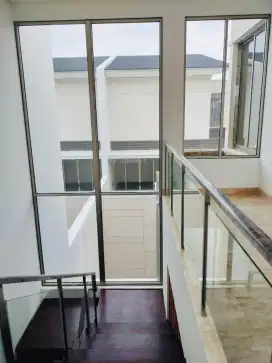 Dijual Rumah Mewah Golf Island Pik