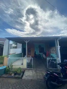 DIJUAL MELALUI LELANG