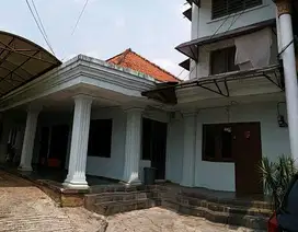 Di Jual Rumah luas Jakarta selatan cipete