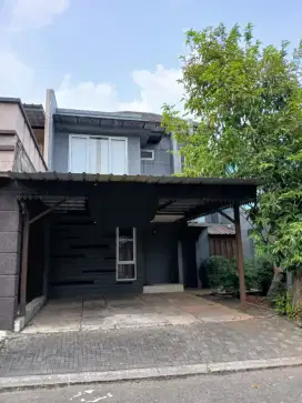 DIJUAL RUMAH KOTA WISATA CIBUBUR SIAP HUNI MURAH MASIH NEGO