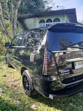 Toyota Kijang Innova 2009 Bensin