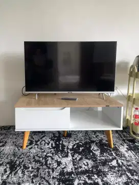Dijual murah cepat lemari tv kondisi masih bagus