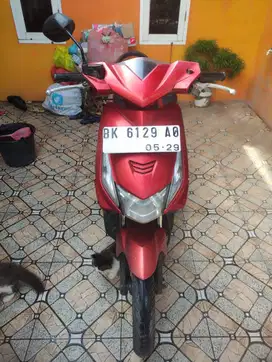 jual motor honda beat karbu 2009 merah