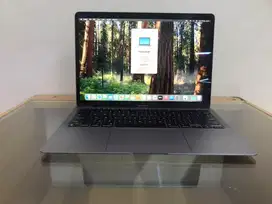 MacBook Air M1 2020 13-Inch 8/256 Gb