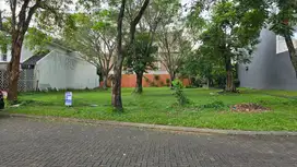 Dijual MURAH Kavling Hoek Taman di Ultimo Foresta BSD