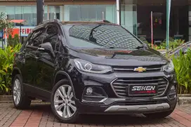 Chevrolet Trax 1.4 Turbo LTZ AT Matic 2017 Hitam Metalik.