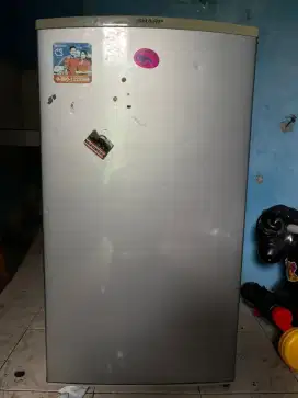 Kulkas 1 pintu mini sharp