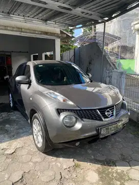 NISSAN JUKE 2011 1.5 CVT AT ORISINIL BENSIN PAJAK PANJANG