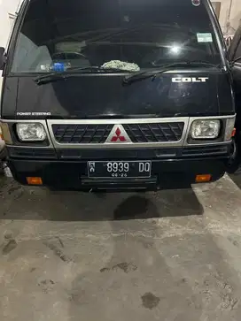 Mitsubishi L300 Pu(2.5)th 2018